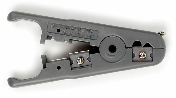 Инструмент HT-S501A для зачистки и обрезки кабеля витая пара (UTP/STP) и телефонного кабеля диаметром 3.2 -9.0 мм | 3445 | Hyperline